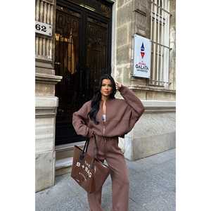 Ensembles de costumes pour femmes avec détails de fermeture éclair marron - Product Image 2