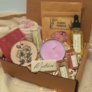 Set regalo per la cura del corpo di san valentino di lusso con etichetta privata all'ingrosso - Product Image 1