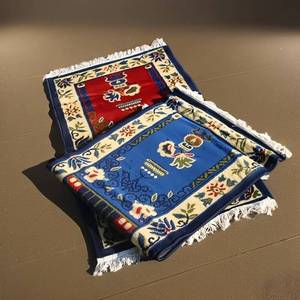 Alfombra de oración islámica grande, de poliéster, con diseño de nicho tradicional, tejida con mechones, lavable y duradera, para el hogar. - Product Image 1
