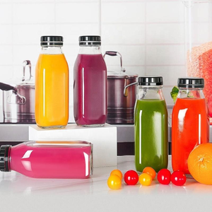 Bouteille de lait carrée en <span class=keywords><strong>verre</strong></span> de Chine en gros avec couvercle en <span class=keywords><strong>plastique</strong></span> 10cl 30cl <span class=keywords><strong>50cl</strong></span> 100cl Bouchon à vis pour thé bière jus - Product Image 1