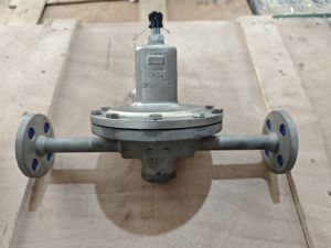 Katup Pelepas Tekanan Seri Emerson Fisher MR95 Regulator Filter Baja Tahan Karat Rentang 15-200 psi Garansi 1 Tahun Harga Stok - Product Image 4