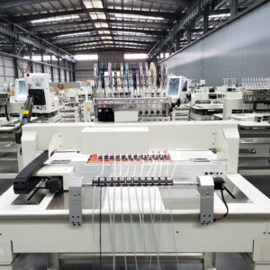 NUOVA Versione 2026 SHENYUE Macchina per Ricamo Computerizzato con Motivi Hotfix e Paillettes per Decorazioni con Design Luccicanti - Product Image 3