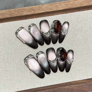 Faux ongles à presser œil de chat français, <span class=keywords><strong>violet</strong></span> <span class=keywords><strong>foncé</strong></span> galaxie, faits main, avec accents dégradés nude et petits strass, amovibles, ultra-fins, artificiels - Product Image 2