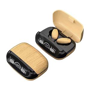 Nuevo diseño BT 5,3 M35 Tws Auriculares inalámbricos de grano de madera Auriculares Pantalla LED Sonido estéreo Auriculares <span class=keywords><strong>Audifon</strong></span> Auricular - Product Image 3
