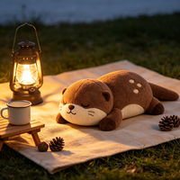 Usine de jouets en peluche personnalisés Otter : Faible MOQ, animaux en peluche lestés et couchés, service d'échantillons de conception OEM/ODM