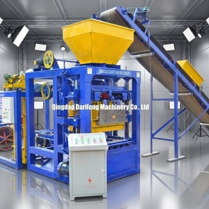 Macchina Semiautomatica QT4-26 per la Produzione di Mattoni e Blocchi in Calcestruzzo, Rapido Guadagno - Product Image 1