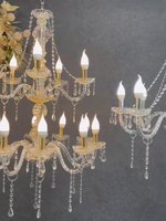 Lustre à brancher blanc perlé, petit lustre de mariage en cristal, centre de table à vendre