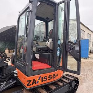 Mini-excavatrice d'occasion Hitachi ZX55, 5,5 tonnes, sur chenilles, faible nombre d'heures de travail, prête à l'emploi, à vendre - Product Image 5