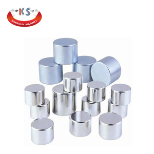 Imanes pequeños <span class=keywords><strong>3x2</strong></span> Mm Mini Disco magnético de neodimio N35 N52 recubierto de níquel permanente - Product Image 3