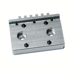 Piezas de Automatización OEM para Robot: Bloque de Placa de Mordaza de Aleación de Aluminio de Precisión, Mecanizado CNC Personalizado, Perforación por Electroerosión por Hilo - Product Image 4