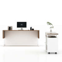 Ensemble de bureau de direction en bois avec options supplémentaires, combinant des armoires de rangement mobiles et des armoires arrière pour bureau de PDG/Diret de Groupe