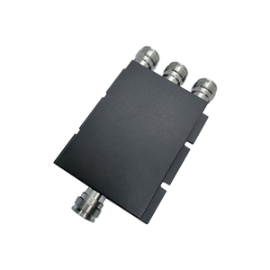 600-4000MHz 3路微带功率分配器，3路输出，用于连接天线和中继器 - Product Image 5