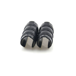 Clipe de Tubo de Jardim Maxpower 32mm para Aplicação de Filme Plástico em Estufas - Product Image 1