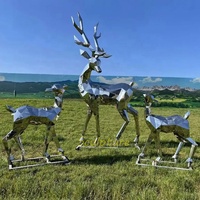 Décoration moderne personnalisée pour jardin extérieur Statue artisanale en métal de cerf animal en acier inoxydable Sculpture en acier inoxydable de cerf grandeur nature