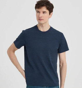 T-shirts pour hommes personnalisés à impression douce et rafraîchissante, coupe classique, haute qualité, 220 GSM, en coton mercerisé uni et lyocell - Product Image 3