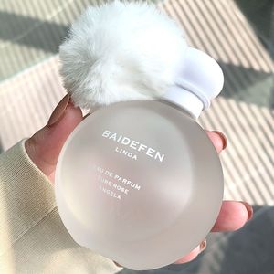 <span class=keywords><strong>Parfum</strong></span> féminin élégant Snow <span class=keywords><strong>Lotus</strong></span>, <span class=keywords><strong>parfum</strong></span> léger et naturel longue durée, <span class=keywords><strong>eau</strong></span> <span class=keywords><strong>de</strong></span> <span class=keywords><strong>parfum</strong></span>, senteur florale <span class=keywords><strong>de</strong></span> lys d'<span class=keywords><strong>eau</strong></span>, best-seller - Product Image 2