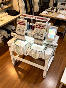 Machine à broder informatisée à commande intelligente avec contrôle précis des motifs pour les ateliers textiles - Product Image 4