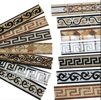 Carreaux de bordure de salon en céramique de porcelaine 200x800 ou 150x800 mm, carreaux de plinthe en marbre doré, motifs de bordure de sol