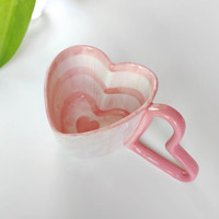 Ensemble de tasses à café en céramique à rayures en forme de cœur mignon |   Mug au design original avec poignée en forme de cœur pour la Saint-Valentin, cadeaux pour la maison