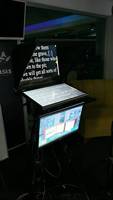 Konferensi Wawancara Teleprompter Layar Ganda 20 Inci Kaca Optik HD Kontrol APP Kelas Komersial Pemasok OEM Kustom