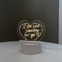 Nouveauté Créative : Veilleuse Acrylique Vierge Inscriptible, Veilleuse LED 3D DIY de Chevet/Bureau avec Panneau Mémo et Stylo