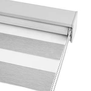 Store enrouleur zébré double couche en textile, filtre la lumière, rayures horizontales, installation au plafond, commande par cordon à billes, style minimaliste - Product Image 1