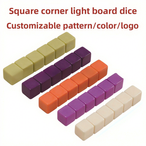 Fourniture directe usine : <span class=keywords><strong>Dés</strong></span> en acrylique colorés à angle droit de 16 mm avec 5 000 pièces pour les jeux d'échecs et de cartes - Product Image 5