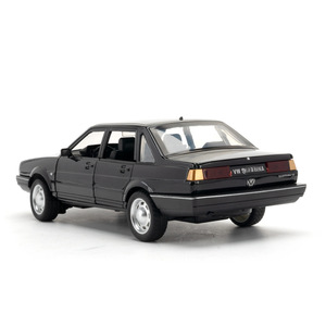 Modellino Auto Retrò <span class=keywords><strong>Volkswagen</strong></span> Santana in Scala 1:24, in Lega Pressofusa, con Suoni e Luci, Funzione Pull-Back e Porte Apribili, per Collezionisti e Regali, Vendita all'Ingrosso - Product Image 5