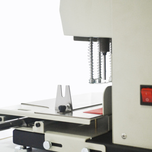 Uving A5 A6 máy tính xách tay 6 lỗ giấy đục lỗ có thể điều chỉnh máy khoan giấy di chuyển tấm sản phẩm máy móc chế biến giấy - Product Image 2