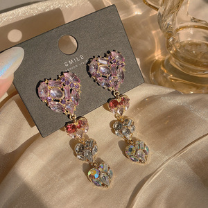 Boucles d'oreilles longues en forme <span class=keywords><strong>de</strong></span> pompon, style luxe <span class=keywords><strong>l</strong></span>éger, couleur violet diamant, tendance, personnalité, <span class=keywords><strong>éloge</strong></span>s - Product Image 1