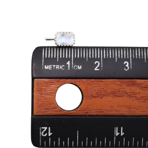 จี้ชุบเงินรูปแปดเหลี่ยมสีรุ้งประดับ925มูนสโตนสำหรับเดือนเกิดของ June - Product Image 3