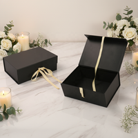 Cinta con Logotipo Personalizado, Cartón Rígido, Papel Negro para Insertar en Ropa, Materiales Reciclados con Protección UV, Laminación Mate Magnética de Lujo