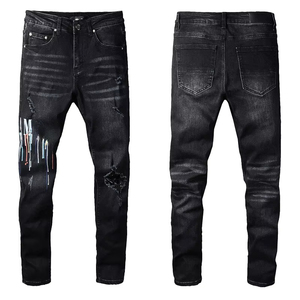<span class=keywords><strong>Jeans</strong></span> da Uomo in Denim Amiiry Stonewashed Stile Dritto Effetto Usurato in Cotone di Alta Qualità - Vendita all'Ingrosso - Product Image 5
