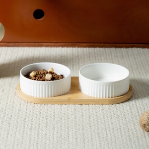 Bol à nourriture rond en céramique anti-déversement et protecteur du cou pour chiens et chats, mignon, pour chiens de petite/moyenne/grande taille, fabriqué à Shanghai - Product Image 1