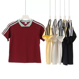 Camiseta de mujer Wonder 260gsm Heavyweight de doble ajuste-Top recortado a rayas de gran tamaño ajustable - Product Image 3