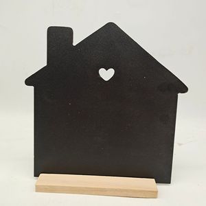 Tableau noir en bois pour chambres d'enfants, tableau noir avec découpes en forme de cœur, design moderne, décoration de tableau mémo en MDF - Product Image 2