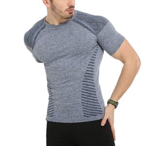 Nouveau style Vente en gros Vêtements de sport Fitness Entraînement Vêtements de sport pour hommes Gym Sport T-shirt sans couture - Product Image 3