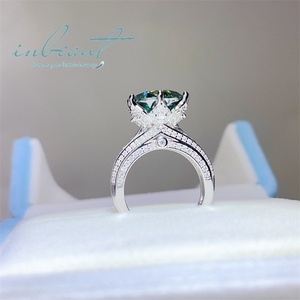 925 Bạc Gốc 5 Carat Brilliant Cut Vượt qua Kim Cương Kiểm Tra Bất Tự Nhiên Màu Xanh Lá Cây Moissanite Nhẫn Cưới Cho Phụ Nữ Đồ Trang Sức Mỹ - Product Image 4