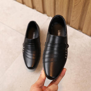 Venta al por mayor precio bajo negro Boys' Formal zapatos de cuero English Boys Performance Leather Shoe - Product Image 6