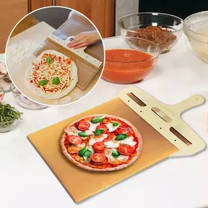 Accesorios de cocina promocionales Tabla de queso de plástico de madera de calidad alimentaria tradicional cáscara de torneado de pizza deslizante