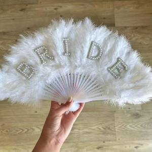 Fan di <span class=keywords><strong>piume</strong></span> <span class=keywords><strong>sposa</strong></span> matrimonio bianco addio al nubilato Party Bach fine settimana ragazze viaggio di fidanzamento di nozze doccia nuziale decorazione regalo - Product Image 6