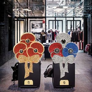 Broche Épingle de Revers en Alliage avec Strass Motif Fleur de Coquelicot 'Nous Oublions' pour Festival, Jour de Commémoration, Souvenir - Product Image 3