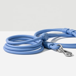 Sac à déchets multifonctionnel Roki Classic Soft pour animaux de compagnie, pratique pour le nettoyage en extérieur, en PVC écologique et imperméable, avec fonction de traction - Product Image 1