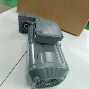 Unidad de Engranajes Helicoidales de Alta Resistencia F67 DRN100L4 con Eje Sólido, Motorreductor Serie F para Granjas, Eficiencia Premium IE3, Soporte ODM/OEM - Product Image 1