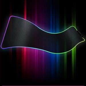 Tấm Lót Chuột Phát Sáng Không Dây 10W, Tấm Lót Chuột Chơi Game Đèn Led Mở Rộng Cỡ Lớn Phát Sáng Mềm Mại - Product Image 5