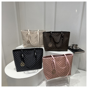 Borsa a Mano di Lusso in Pelle PU per Donne, Ispirata ai Designer, con Doppia <span class=keywords><strong>Tracolla</strong></span>, Elegante Borsa Tote <span class=keywords><strong>Nera</strong></span> - Product Image 3