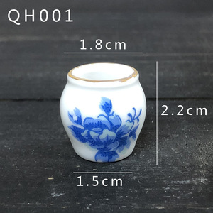 Vases en céramique bleus et blancs de style floral, modèle A1-10-45, de la marque ML, écologiques, faits à la main en Chine, avec décorations en décalcomanie - Product Image 6