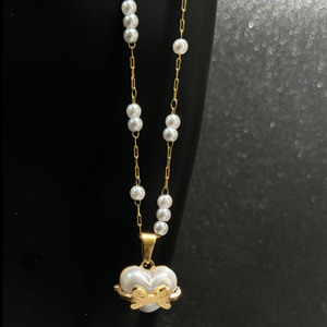 Catene <span class=keywords><strong>di</strong></span> <span class=keywords><strong>perle</strong></span> fatte a mano <span class=keywords><strong>con</strong></span> <span class=keywords><strong>fiocco</strong></span> d'oro a forma <span class=keywords><strong>di</strong></span> cuore ciondolo <span class=keywords><strong>di</strong></span> <span class=keywords><strong>perle</strong></span> carino bella <span class=keywords><strong>collana</strong></span> girocollo per ragazze - Product Image 4