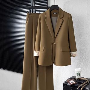 Nuovo Completo Casual in Stile Cinese con Giacca e Pantaloni Lunghi a Vita Alta per Donna - Product Image 3