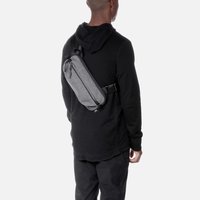 2026 haut de gamme OEMODMM 1680D Nylon balistique en forme de baril unisexe Portable fermeture à glissière étanche taille/poitrine/sac à bandoulière